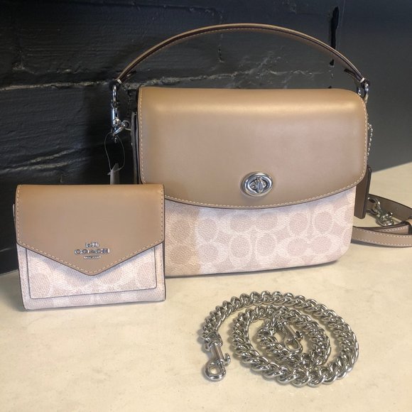 coach cassie crossbody in signature canvas